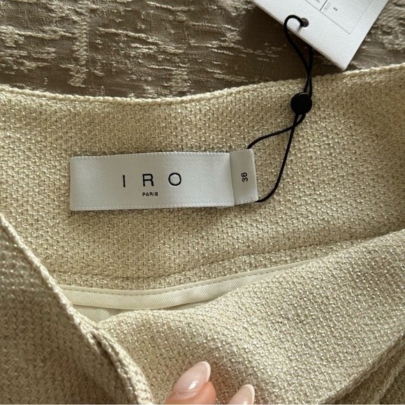 NWT! IRO Cream Women's Shorts, High Waisted, Size 36 - Picture 10 of 11